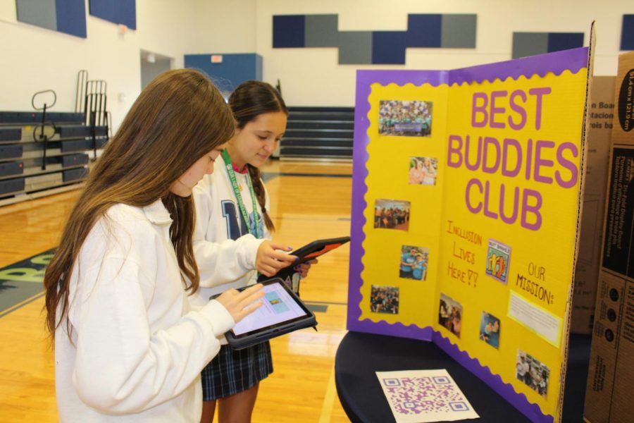 The club Fair gave students an opportunity to see all the available organizations and club that the school is offering this year.