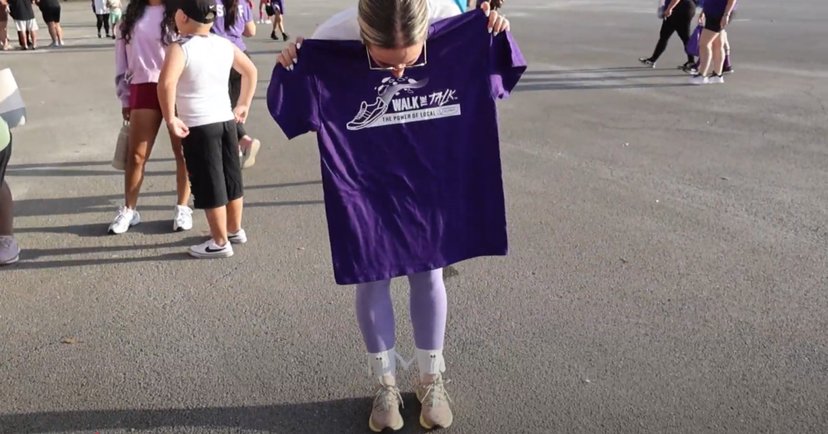 Mrs. Nati Guerra '00 at the Epilepsy Walk.